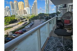 230 174th St 409 Sunny Isles Beach, FL 33160 - MLS#A11902993