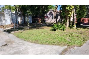 519 Ne 118th St Biscayne Park, FL 33161 - MLS#A11903022