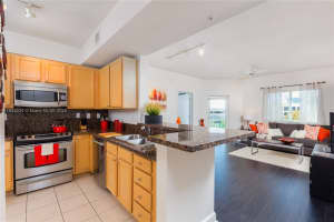 6001 Sw 70th St 610 South Miami, FL 33143 - MLS#A11903034