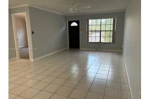 10360 W Cypress Ct 10360 Pembroke Pines, FL 33026 - MLS#A11903065