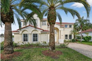 3824 Sw 168th Ter Miramar, FL 33027 - MLS#A11903133