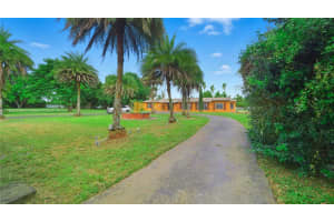 16255 Sw 216th St Miami, FL 33170 - MLS#A11903145