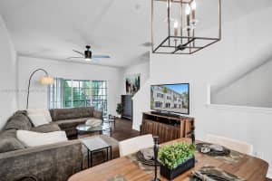 446 Ne 2nd Ave 7 Fort Lauderdale, FL 33301 - MLS#A11903161