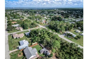 3208 Thunderbird Road Sebring, FL 33872 - MLS#A11903206