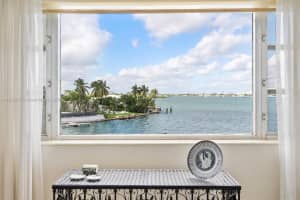 10300 W Bay Harbor Dr 4d Bay Harbor Islands, FL 33154 - MLS#A11903207