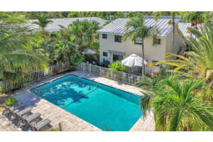 1455 Holly Heights Dr 17 Fort Lauderdale, FL 33304 - MLS#A11903211