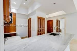 60 Edgewater Dr Le Coral Gables, FL 33133 - MLS#A11903224