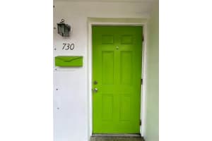 730 Nw 1st Ct 1-2 Hallandale Beach, FL 33009 - MLS#A11903251