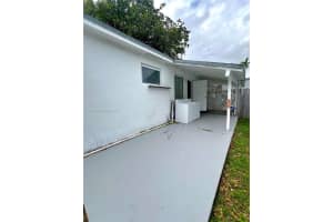 730 Nw 1st Ct 1-2 Hallandale Beach, FL 33009 - MLS#A11903251