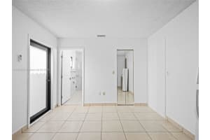 4355 W 9th Ct 0 Hialeah, FL 33012 - MLS#A11903258