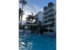 488 Nw 165th St Rd B-112 Miami, FL 33169 - MLS#A11903267