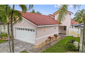 17610 Sw 4th Ct Pembroke Pines, FL 33029 - MLS#A11903273