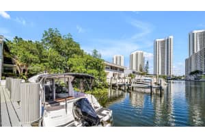 300 Poinciana Dr 702 Sunny Isles Beach, FL 33160 - MLS#A11903284