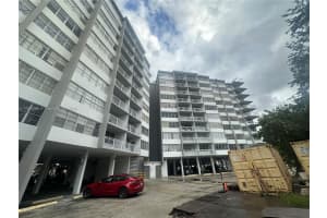 2025 NE 164th St APT 803, North Miami Beach, FL 33162, - MLS#A11903299