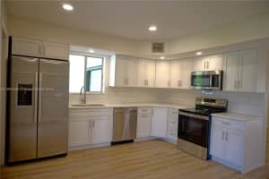 971 Fulton Ln Ne Palm Bay, FL 32905 - MLS#A11903337