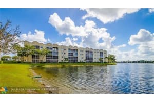 4717 Nw 7th St 304-10 Miami, FL 33126 - MLS#A11903370