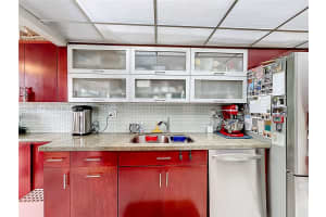 210 174th St 409 Sunny Isles Beach, FL 33160 - MLS#A11903371