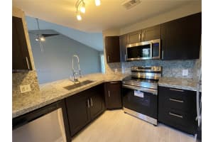 3429 Nw 44th St 203 Oakland Park, FL 33309 - MLS#A11903383