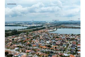 1052 Nw 127th Path Miami, FL 33182 - MLS#A11903389