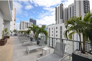 239 Sw 9th St 1603, Miami