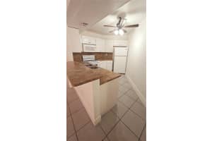 10229 NW 9th St Cir APT 202, Miami, FL 33172, - MLS#A11903422