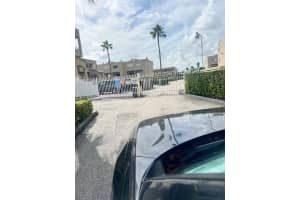 MLS# A11903424, Hialeah, Florida 33016