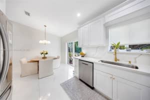 7271 Nw 174th Ter 203 Hialeah, FL 33015 - MLS#A11903426