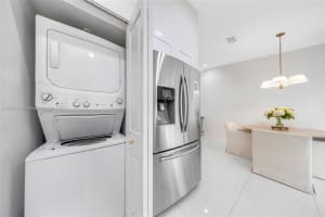 7271 Nw 174th Ter 203 Hialeah, FL 33015 - MLS#A11903426