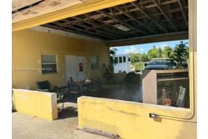 14041 Sw 197 Ave Miami Fl 33196 Miami, FL 33196 - MLS#A11903452