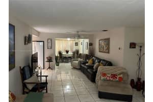 7040 Thomas St Hollywood, FL 33024 - MLS#A11903453