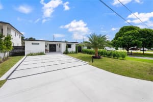 2735 Sw 65th Ave, Miami 2735 Sw 65th Ave, Miami