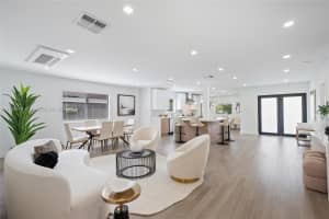 2735 Sw 65th Ave Miami, FL 33155 - MLS#A11903474