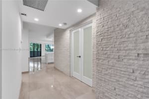 141 Crandon Blvd APT 242, Key Biscayne, FL 33149, - MLS#A11903478