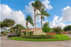 17450 Nw 66th Ct Hialeah, FL 33015 - MLS#A11903501