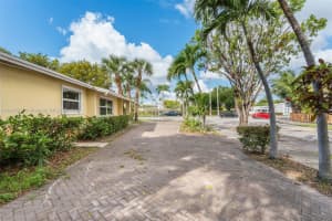 8670 Sw 27th Ln Miami, FL 33155 - MLS#A11903503