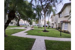 10830 Nw 8th St Pembroke Pines, FL 33026 - MLS#A11903513