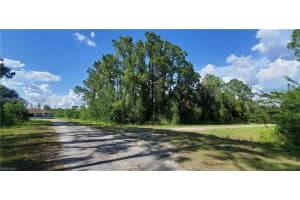 676 Kodak St Lehigh Acres, FL 33972 - MLS#A11903523