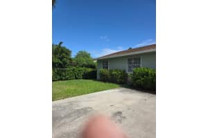 MLS# A11903555, Florida City, Florida 33034