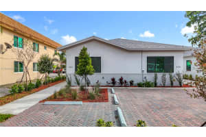 406 Nw 41st St 406 Oakland Park, FL 33309 - MLS#A11903587