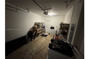 10748 Nw 74th Ln Doral, FL 33178 - MLS#A11903655