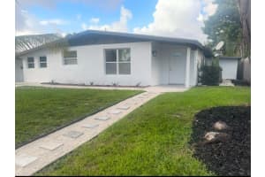 5611 Sw 38th St, Davie