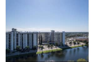 2025 Ne 164th St 508 North Miami Beach, FL 33162 - MLS#A11903669