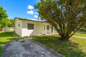 21241 Ne 2nd Ave Miami, FL 33179 - MLS#A11903684