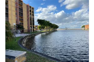 4801 NW 7th St Apt 104-16, Miami, FL 33126, - MLS#A11903715