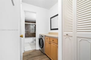 8900 Washington Blvd 205 Pembroke Pines, FL 33025 - MLS#A11903731