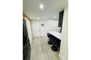 1555 W 44th Pl 214d, Hialeah 1555 W 44th Pl 214d, Hialeah