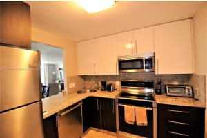 1865 S Ocean Dr 20c Hallandale Beach, FL 33009 - MLS#A11903750