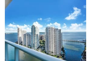 300 S Biscayne Blvd L-1208, Miami