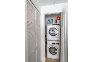 300 S Biscayne Blvd l 1208, Miami, FL 33131, - MLS#A11903805