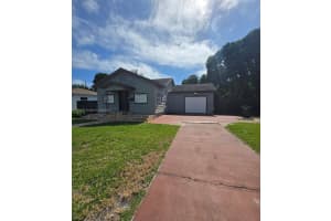 2420 Jackson St H Hollywood, FL 33020 - MLS#A11903822